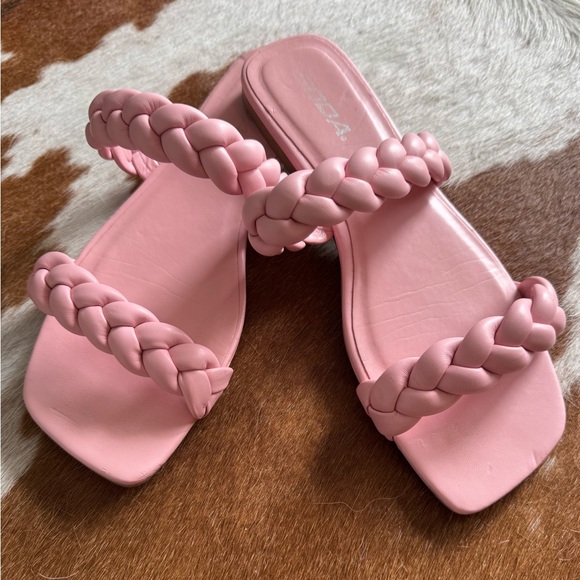 Braided Pink Women's Sandals - Picture 2 of 4